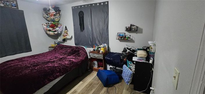 Image No.18-3 Bed House for sale