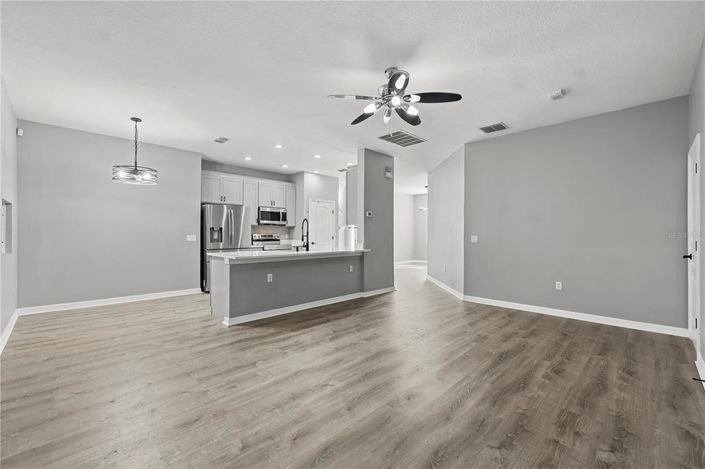 Image No.12-5 Bed House for sale