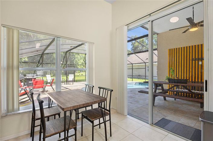 Image No.12-4 Bed House for sale