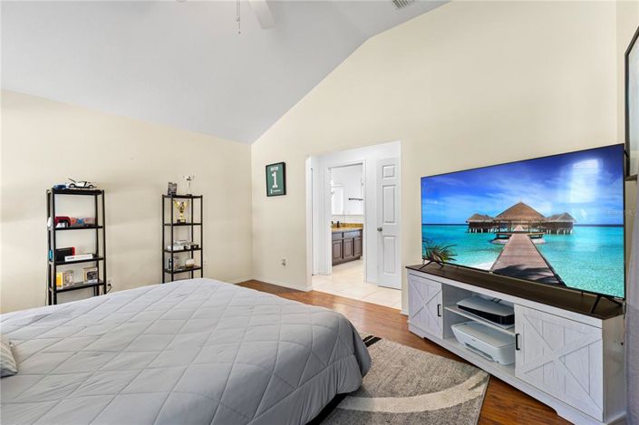 Image No.22-4 Bed House for sale