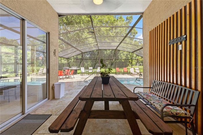 Image No.37-4 Bed House for sale