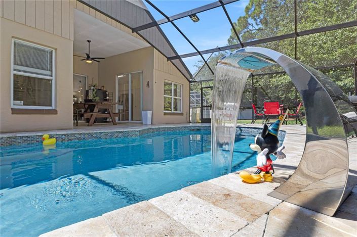 Image No.42-4 Bed House for sale