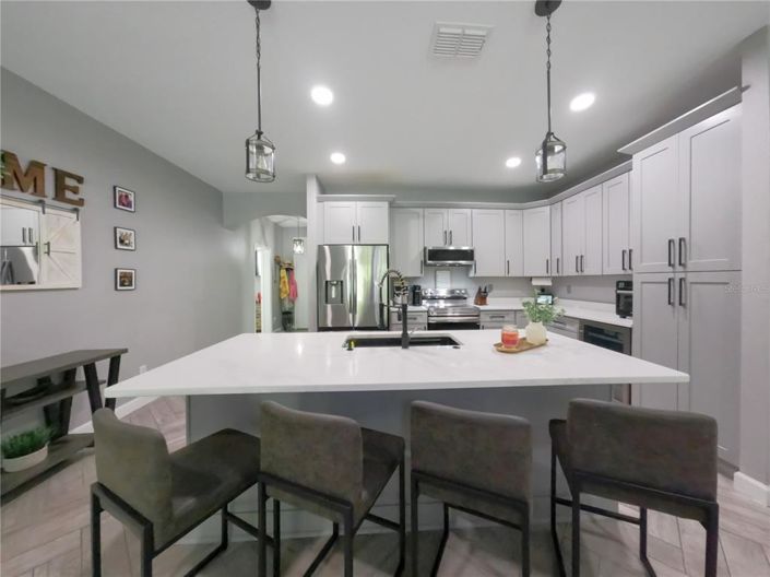 Image No.12-4 Bed House for sale