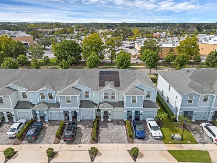 Image No.52-3 Bed Townhouse for sale