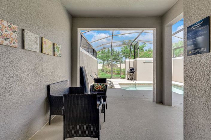 Image No.23-4 Bed Townhouse for sale