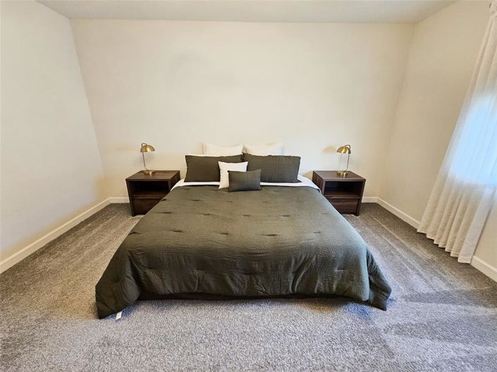 Image No.25-3 Bed Townhouse for sale