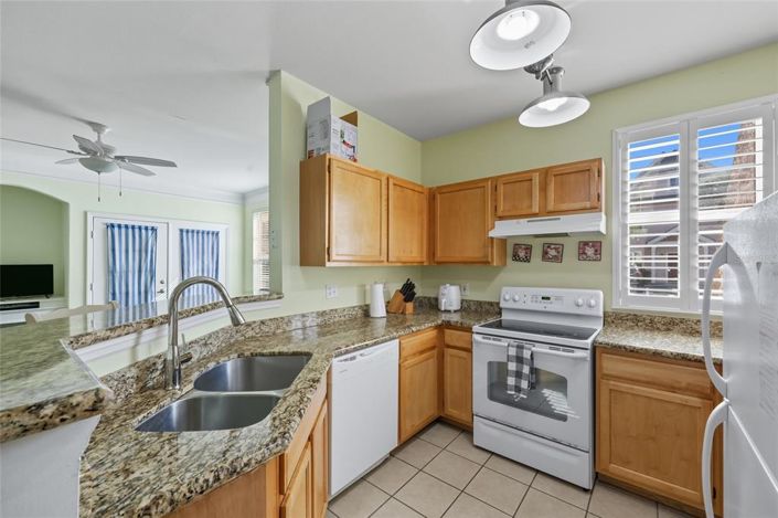 Image No.19-2 Bed Apartment for sale