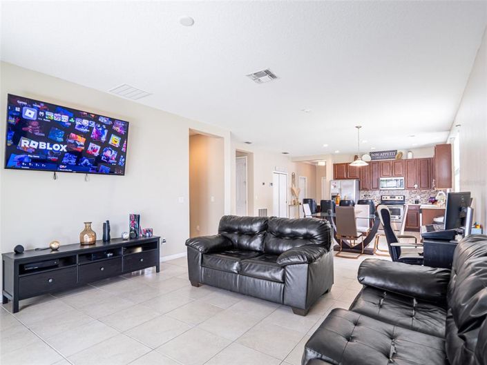 Image No.13-3 Bed House for sale