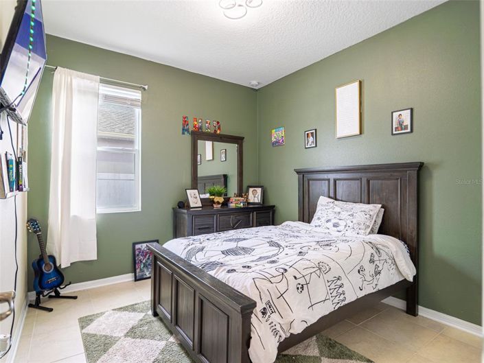 Image No.18-3 Bed House for sale