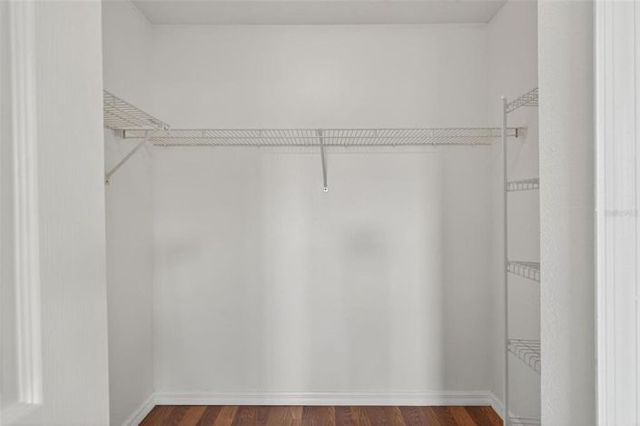 Image No.36-3 Bed Townhouse for sale