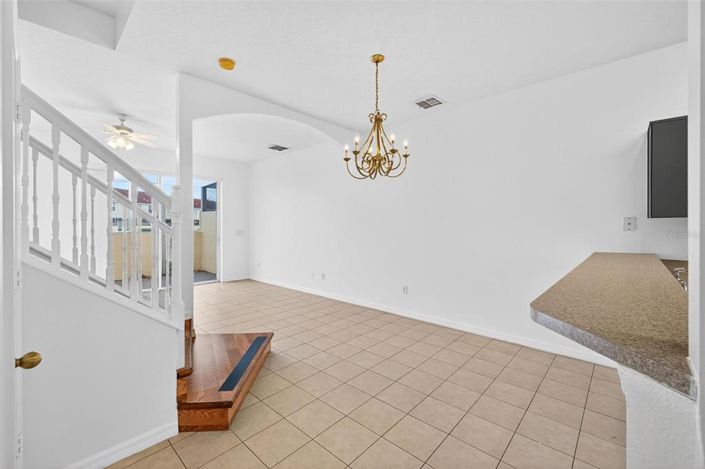 Image No.4-3 Bed Townhouse for sale