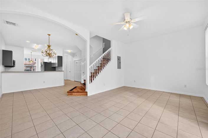 Image No.9-3 Bed Townhouse for sale