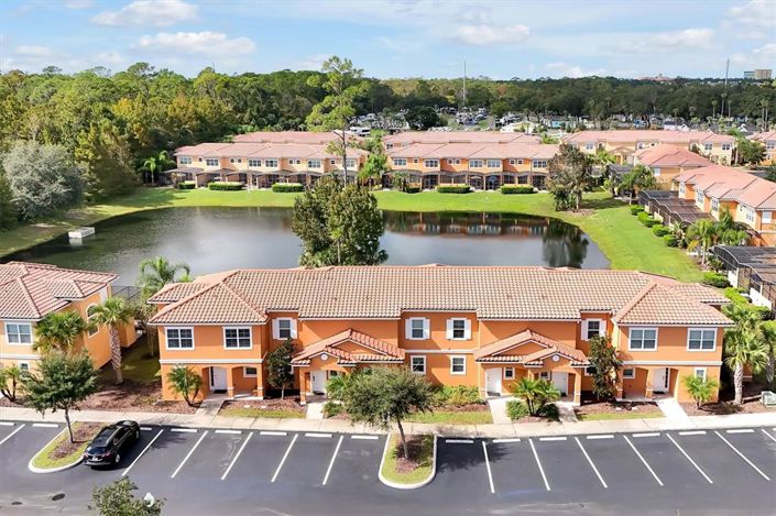 Image No.38-2 Bed Townhouse for sale