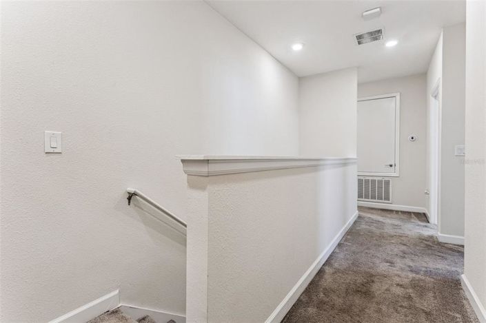 Image No.12-3 Bed Townhouse for sale