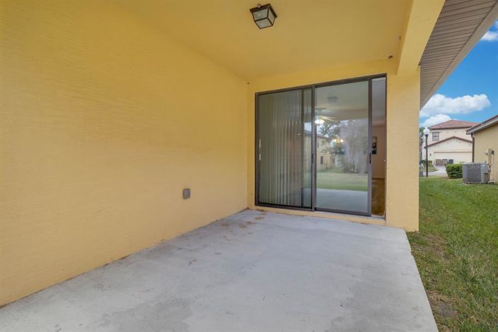 Image No.16-Maison de 4 chambres à vendre à Saint John