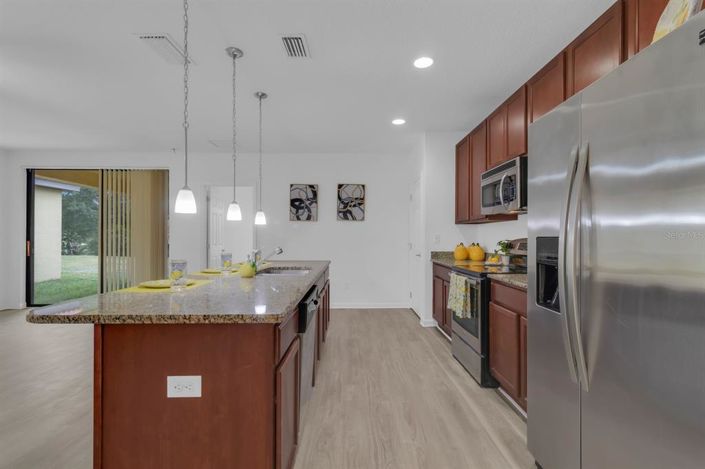 Image No.4-Maison de 4 chambres à vendre à Saint John