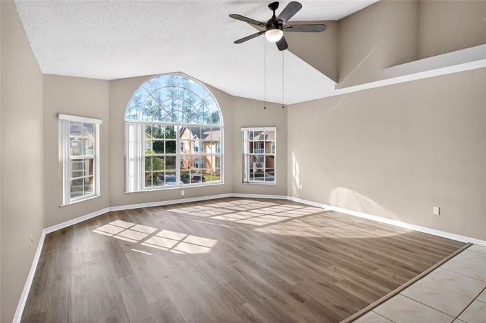 Image No.3-Appartement de 3 chambres à vendre à Saint John