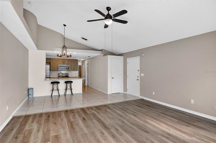 Image No.5-Appartement de 3 chambres à vendre à Saint John