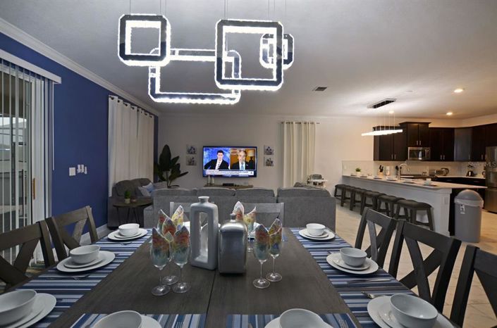 Image No.23-8 Bed House for sale