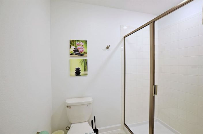 Image No.56-8 Bed House for sale