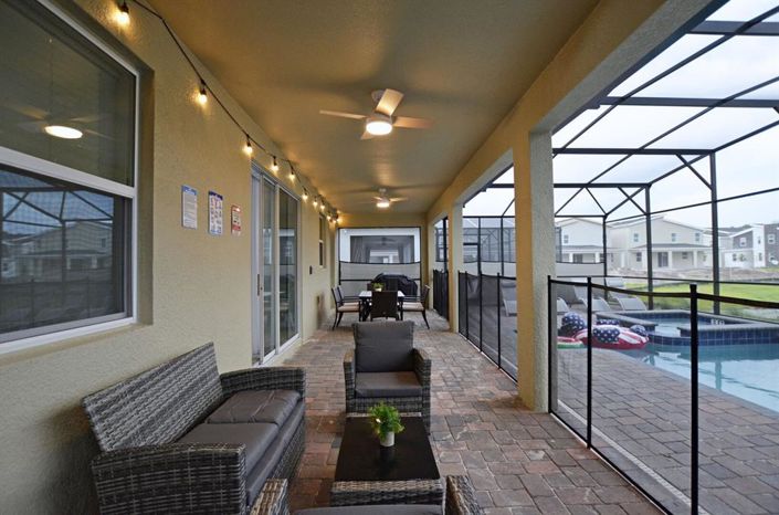 Image No.57-8 Bed House for sale