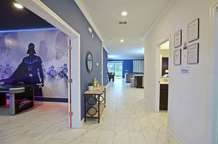 Image No.9-8 Bed House for sale