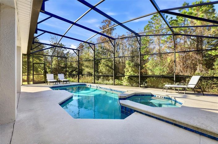 Image No.27-6 Bed House for sale