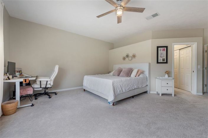 Image No.9-4 Bed House for sale