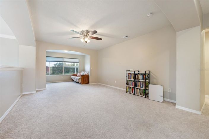 Image No.13-4 Bed House for sale