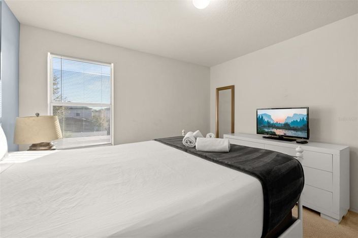 Image No.30-4 Bed House for sale