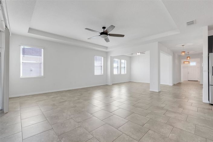 Image No.10-4 Bed House for sale