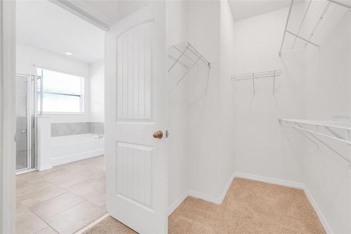 Image No.22-4 Bed House for sale