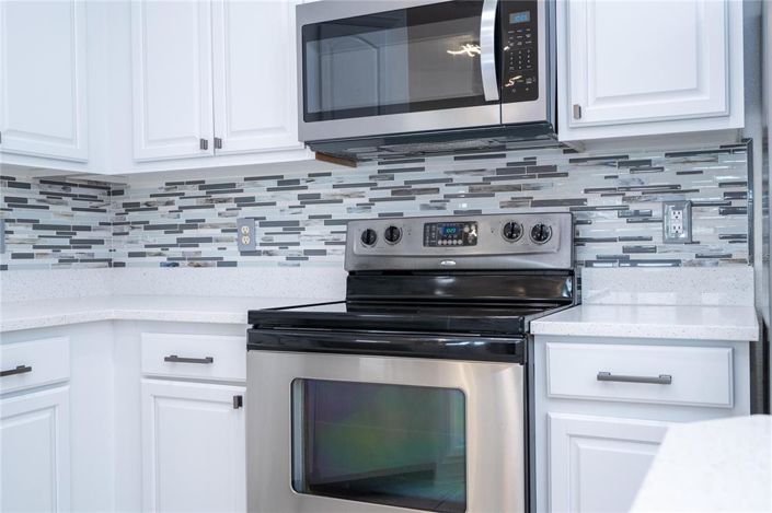 Image No.21-5 Bed House for sale