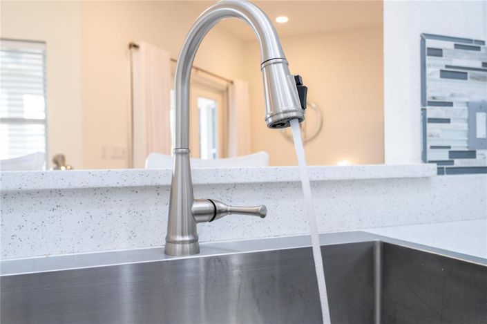 Image No.22-5 Bed House for sale