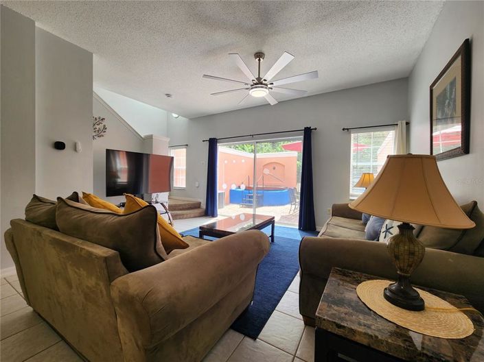 Image No.11-4 Bed House for sale