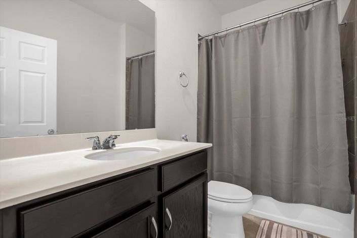 Image No.16-4 Bed House for sale