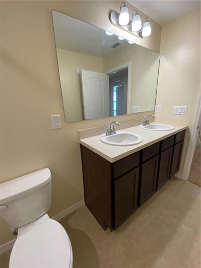 Image No.22-3 Bed Townhouse for sale