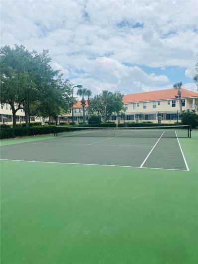 Image No.29-3 Bed Townhouse for sale