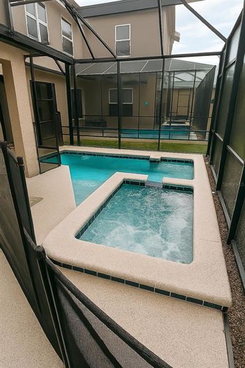 Image No.30-5 Bed House for sale