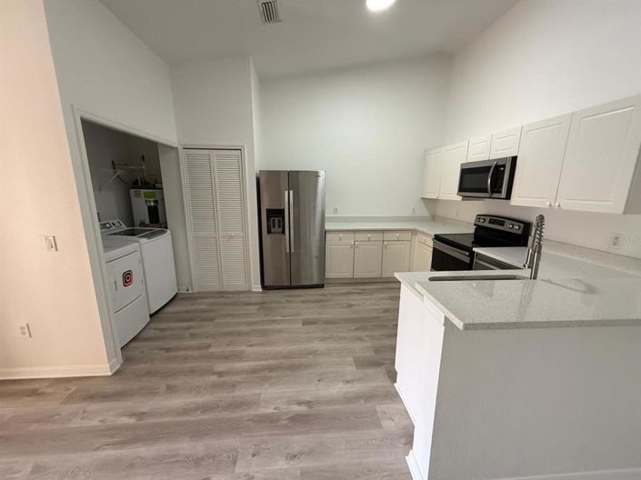 Image No.15-3 Bed Apartment for sale