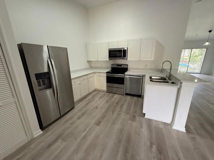 Image No.16-3 Bed Apartment for sale