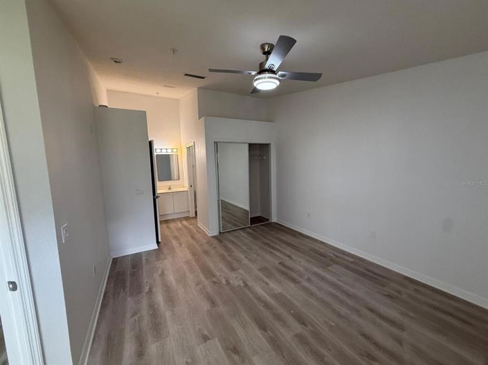 Image No.24-3 Bed Apartment for sale