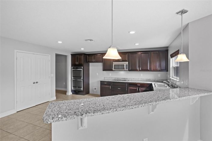 Image No.15-3 Bed House for sale