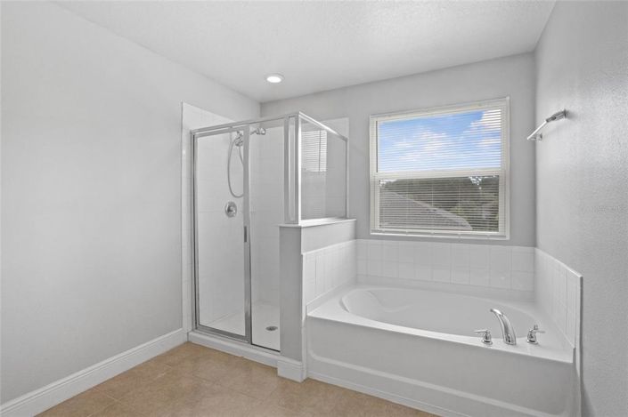 Image No.28-3 Bed House for sale