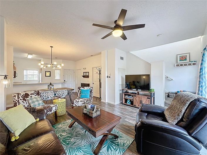 Image No.16-3 Bed Townhouse for sale