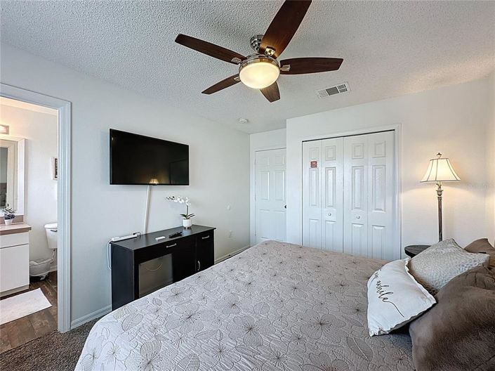 Image No.20-3 Bed Townhouse for sale