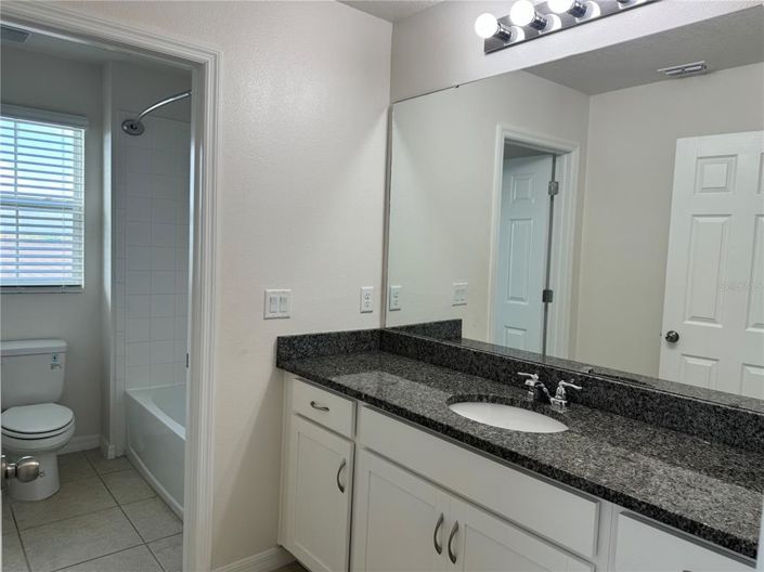 Image No.15-3 Bed Townhouse for sale