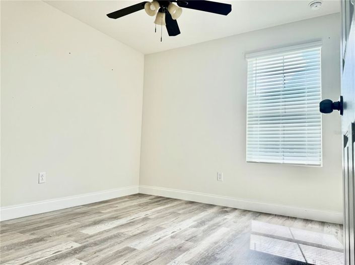 Image No.17-3 Bed Townhouse for sale