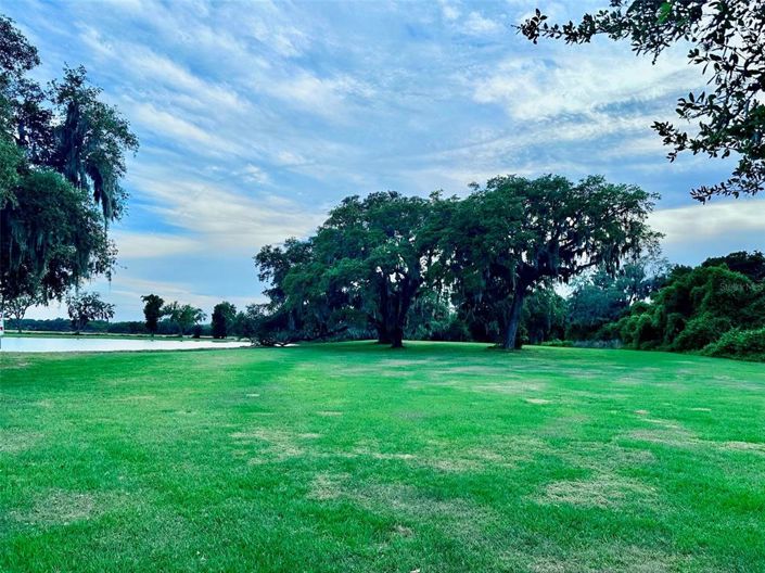 Image No.23-3 Bed Townhouse for sale