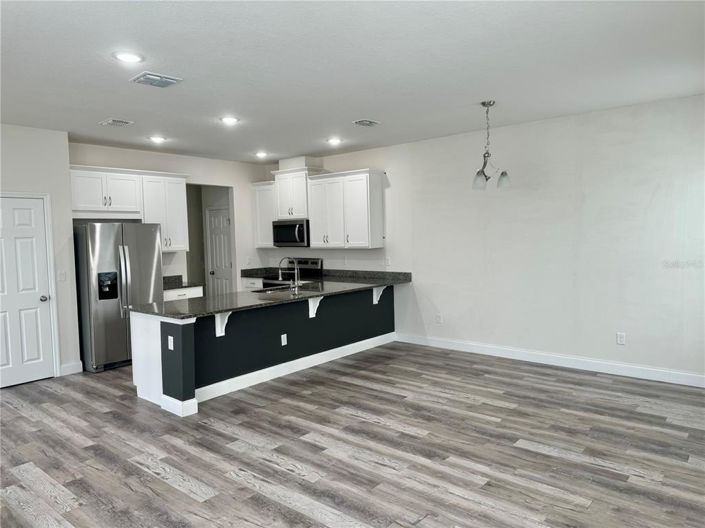 Image No.5-3 Bed Townhouse for sale